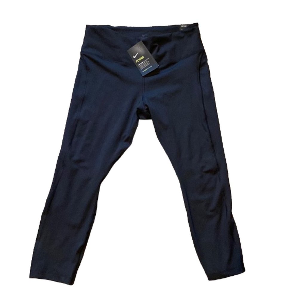 Nike Dri-Fit Capri Leggings | Tight Fit
